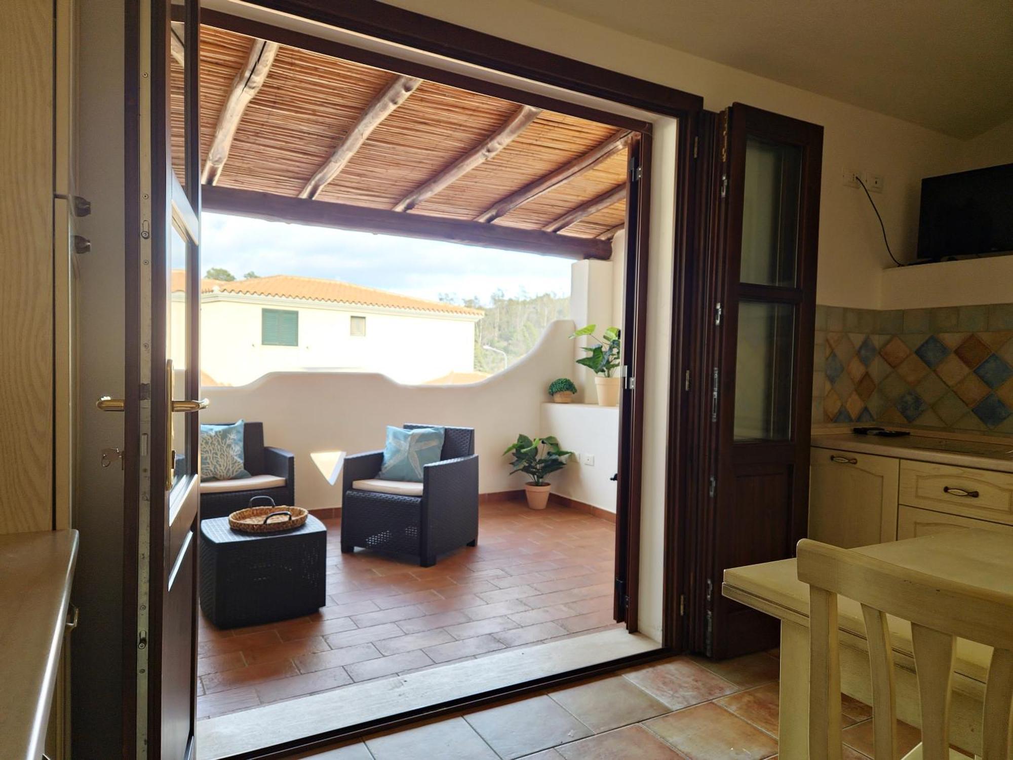 Dommos - Melodie Apartments Cala Liberotto Exterior foto