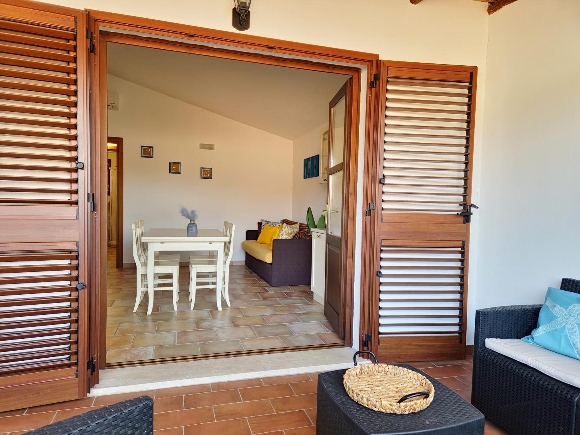 Dommos - Melodie Apartments Cala Liberotto Exterior foto