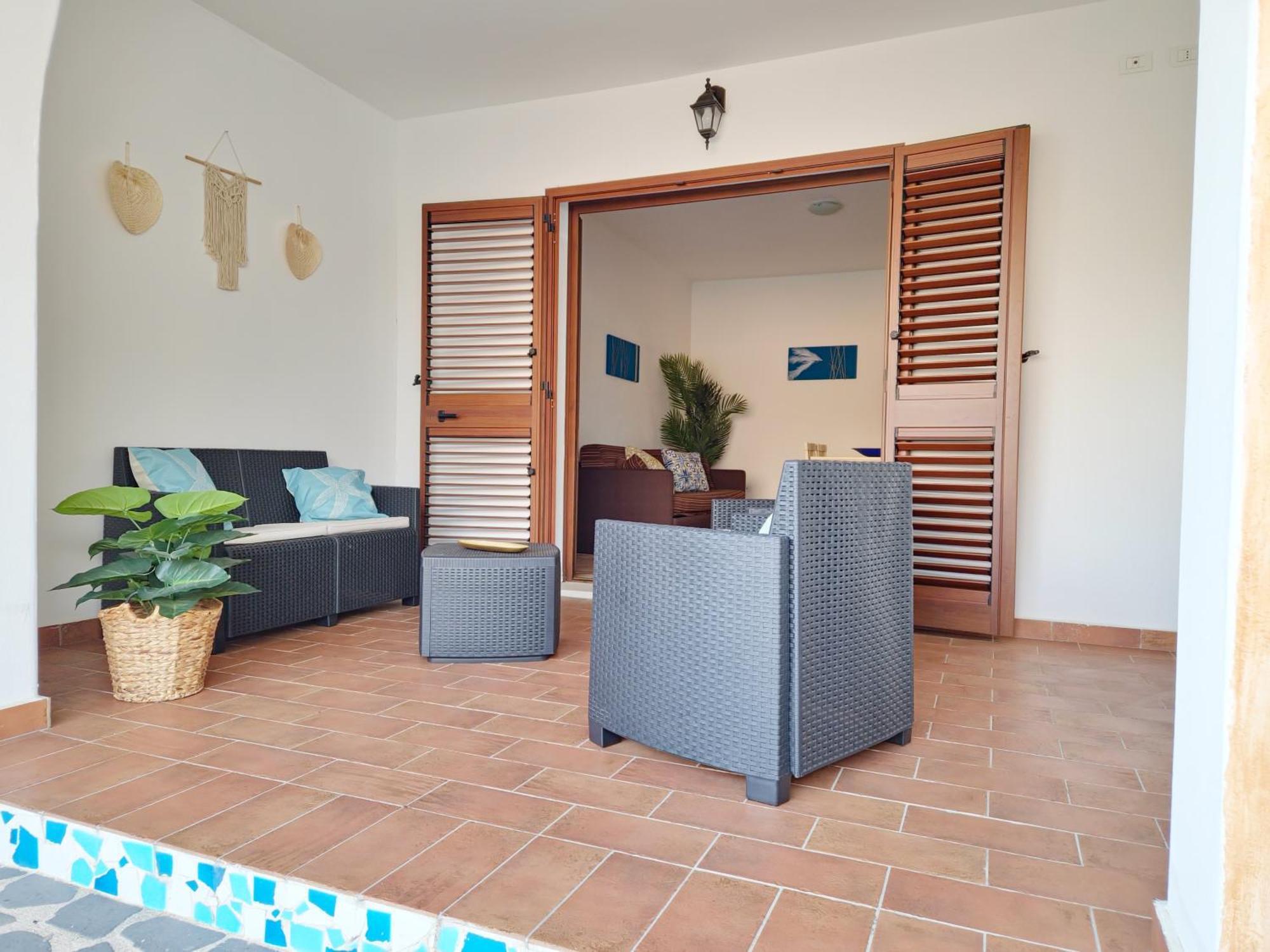 Dommos - Melodie Apartments Cala Liberotto Exterior foto