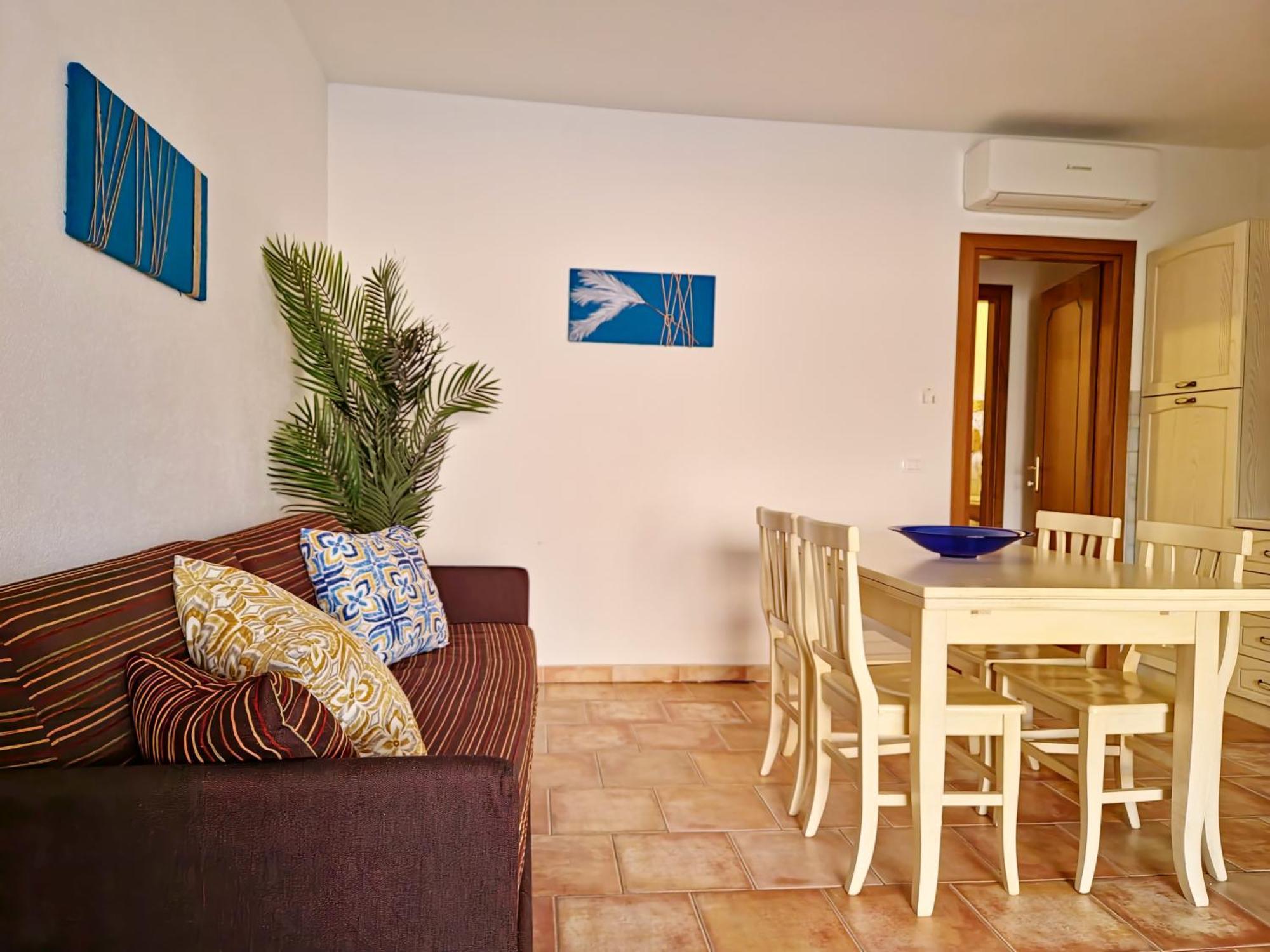 Dommos - Melodie Apartments Cala Liberotto Exterior foto