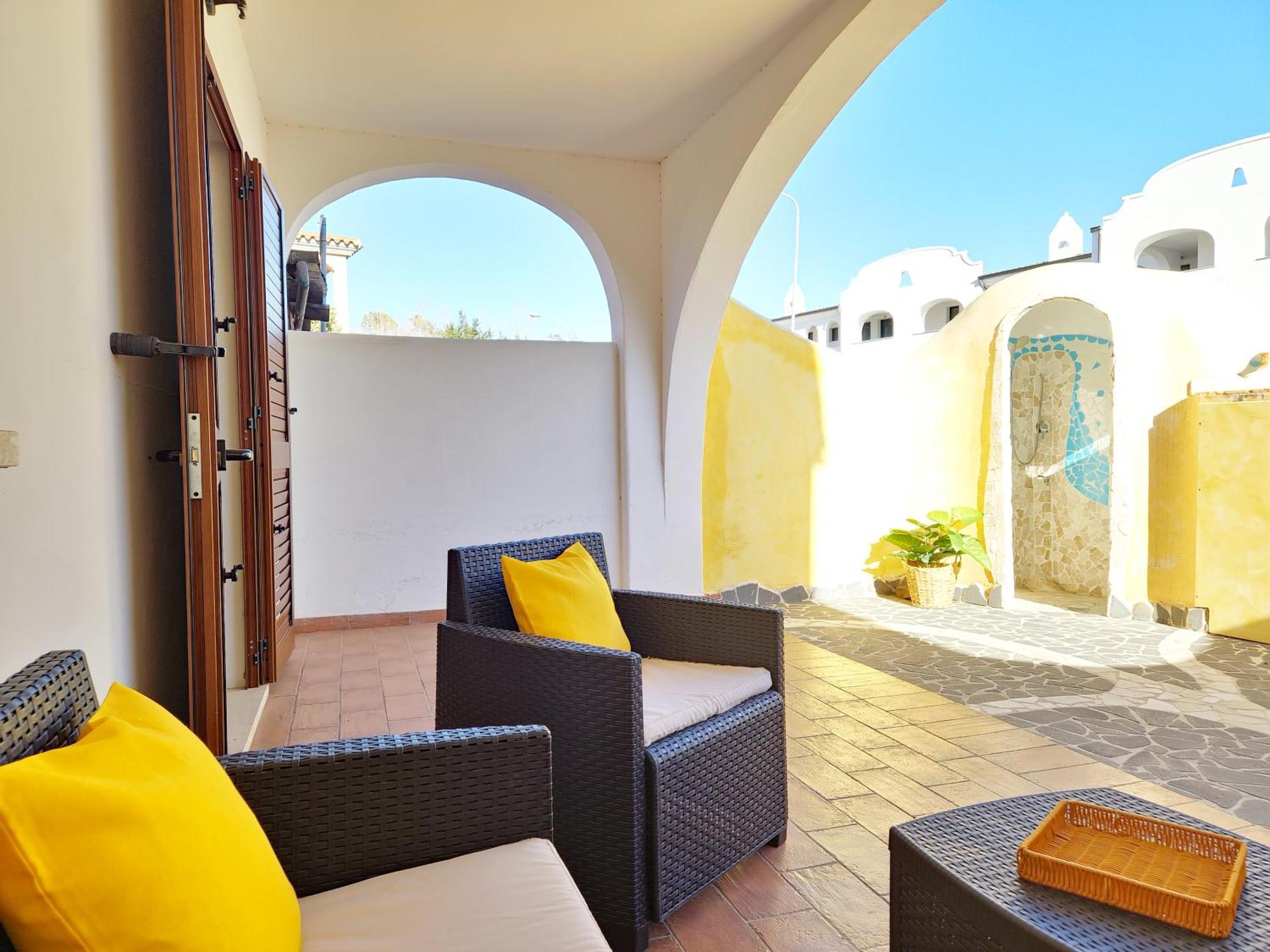 Dommos - Melodie Apartments Cala Liberotto Exterior foto